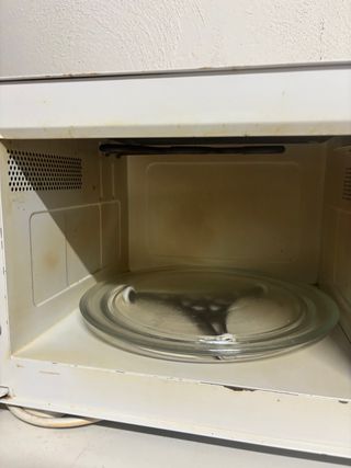 Microondas Moulinex Compact Grill