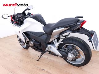 HONDA VFR 1200 F DUAL CLUTCH