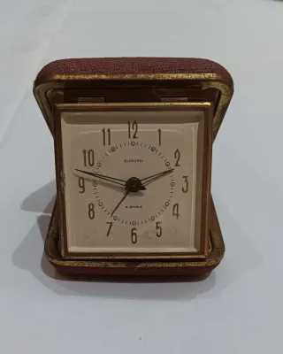 Reloj de viaje antiguo Europa