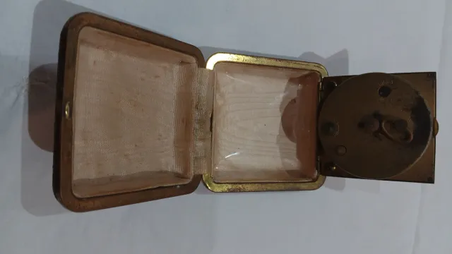 Reloj de viaje antiguo Europa