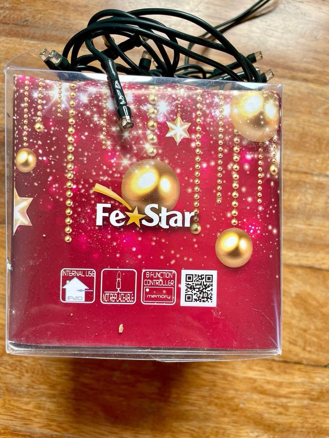 100 Luces LED Navideñas Fe Star