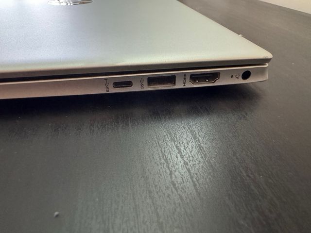 HP Pavilion 14 i5 11ª Gen 8GB RAM 475GB SSD