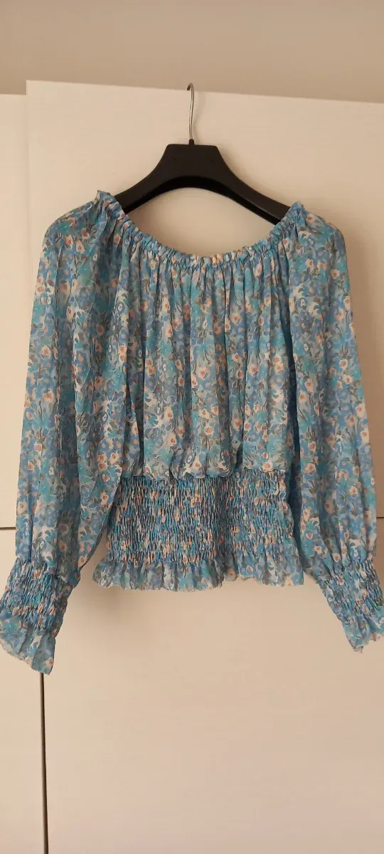 Blusa fantasia manica lunga