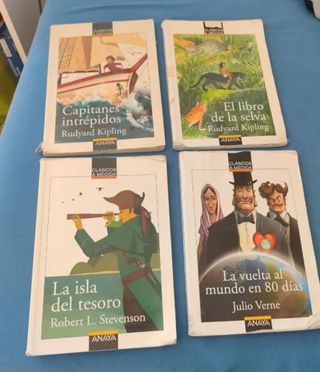 La isla del tesoro (Clasicos a Medida) (Spanish...