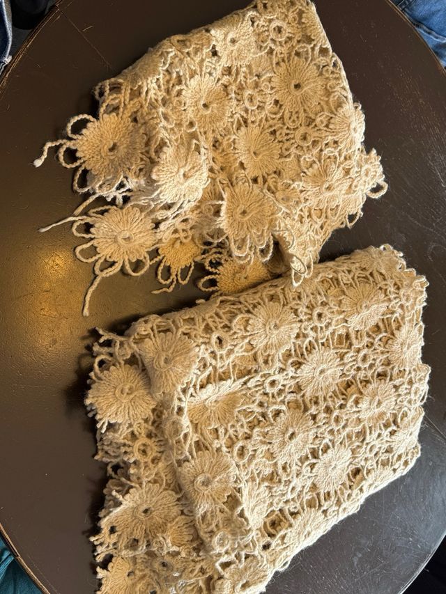 2 retales lana 100% beige/blanco 2m