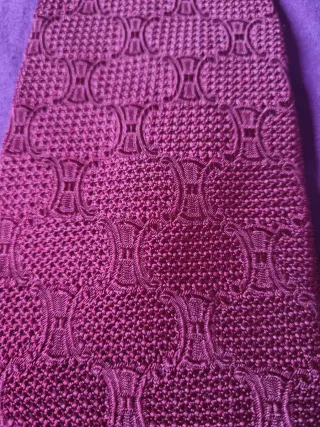 Corbatas loewe celine fumagalli façonnable rochas.