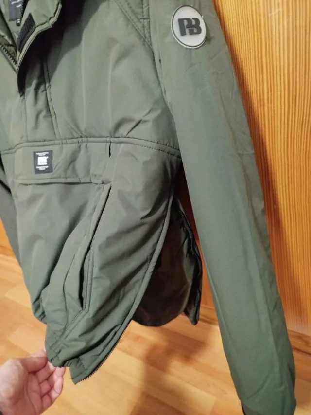 Cazadora Pull&Bear Talla M Verde