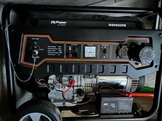 Generador Eléctrico 7500W TcPower GG9000FE