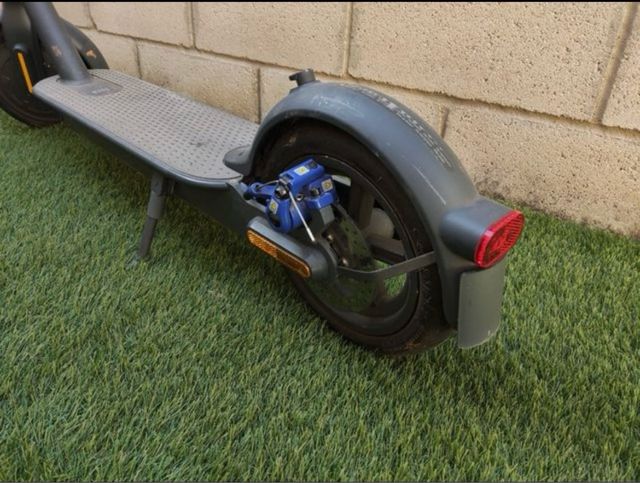 Xiaomi Mi Scooter Eléctric 3