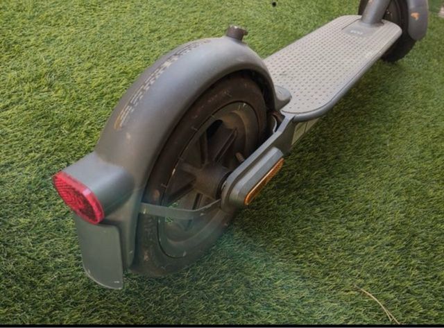 Xiaomi Mi Scooter Eléctric 3