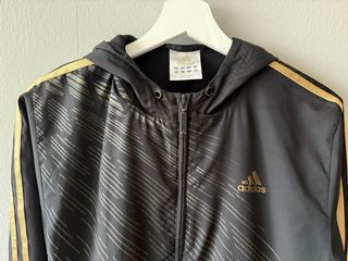 Chaqueta Adidas Negra y Dorada Talla S