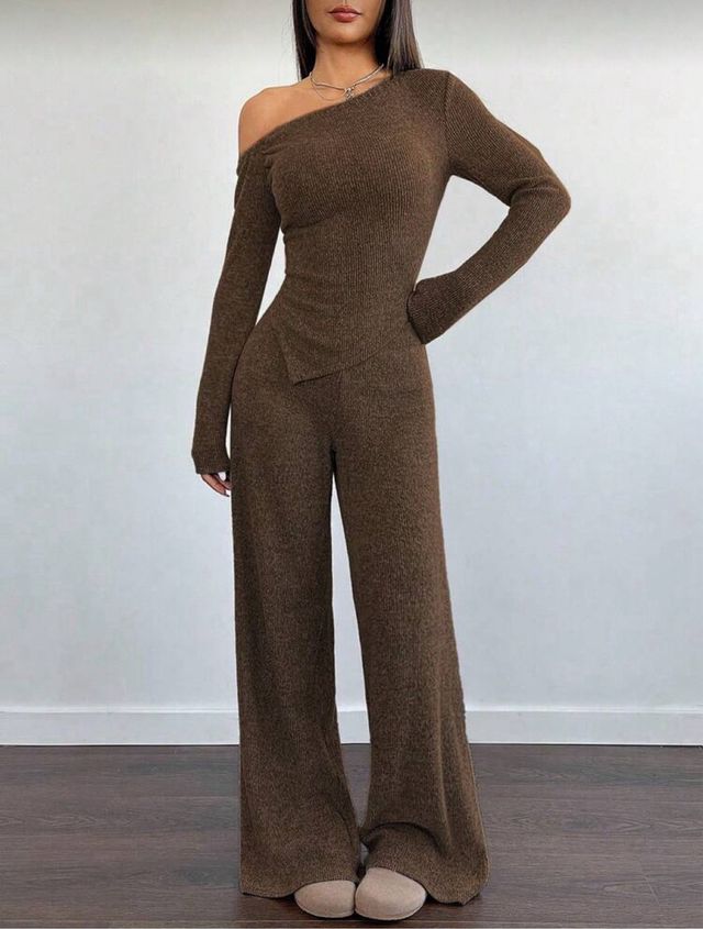 Conjunto marrón de canalé