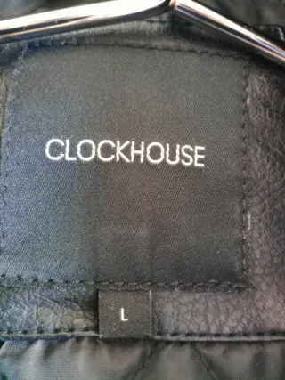 Cazadora de hombre negra