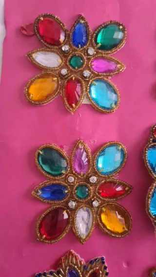 Adornos para fiestas. 3€ la unidad
