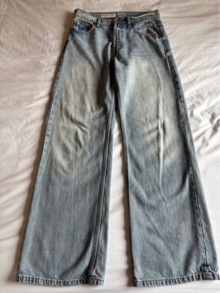 Pantalón vaquero recto de Zara