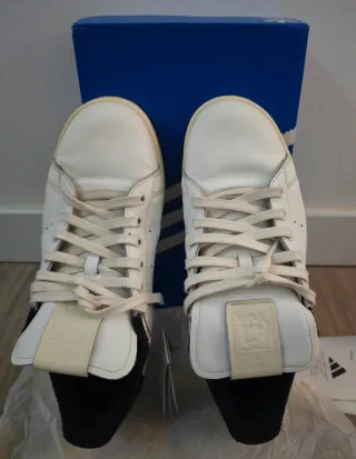 Zapatillas stan smith. Marca adidas.