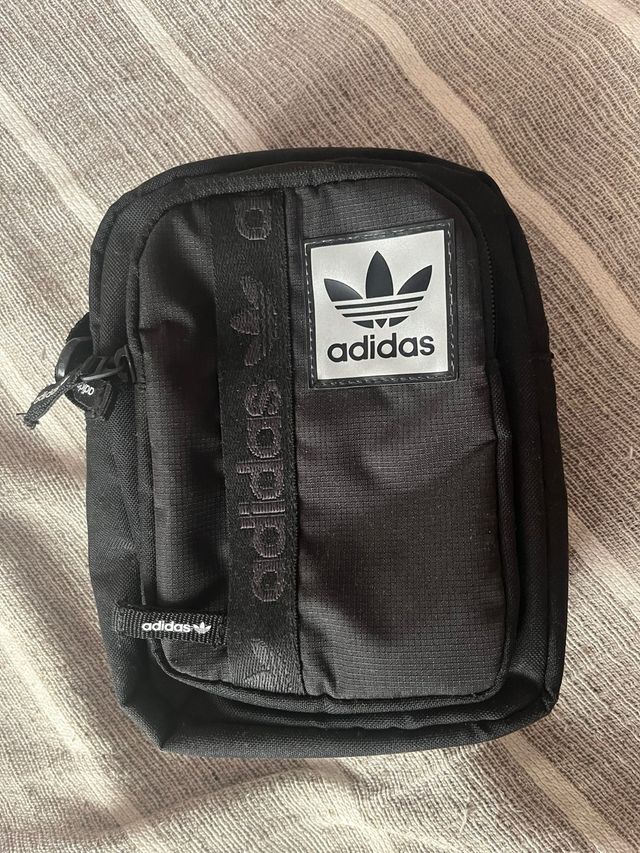 Bandolera Adidas Negra