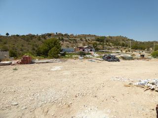 Terreno en venta en Cala de Finestrat en Finestrat