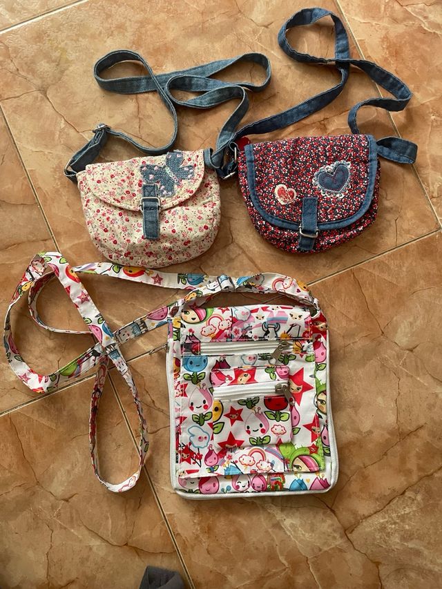 Lote 3 bolsos niña
