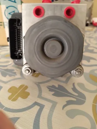 Módulo ABS Opel Corsa E 2017