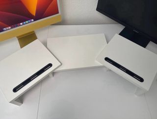 Elevador de 2 pantallas para escritorio