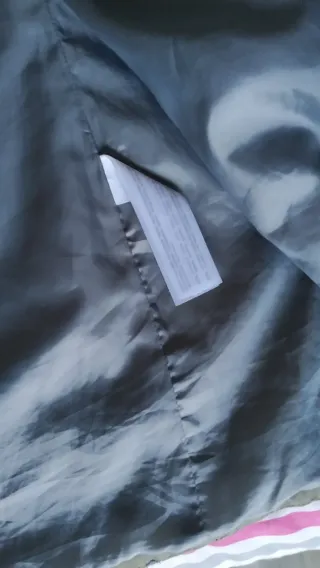 Abrigo verde militar