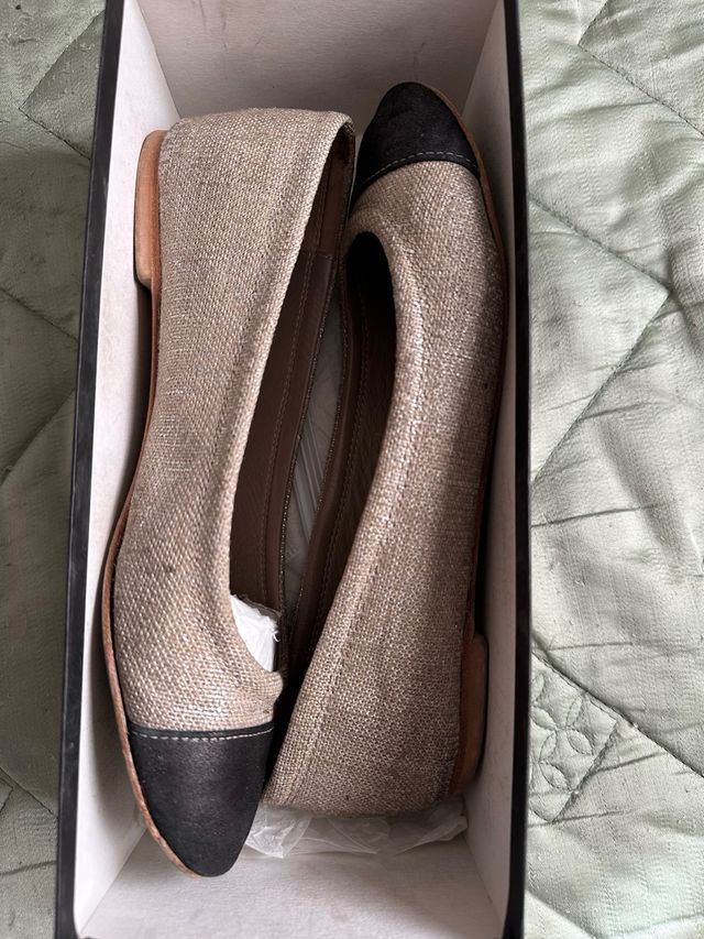 Bailarinas Zara Talla 40 Beige y Gris