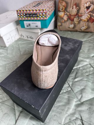 Bailarinas Zara Talla 40 Beige y Gris