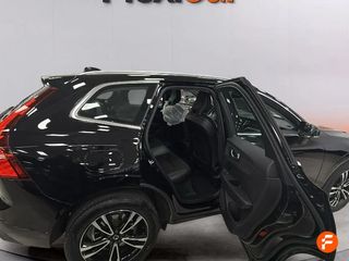 Volvo XC60 2.0 B4 D AWD Momentum Auto
