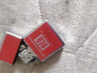 Lote de bolsos y bisutería zapatos cargadores móvi