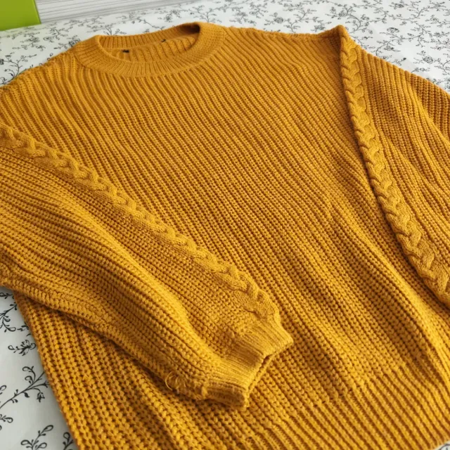 Jersey de punto amarillo Stradivarius