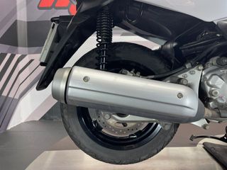 Yamaha X-MAX 250 Blanca