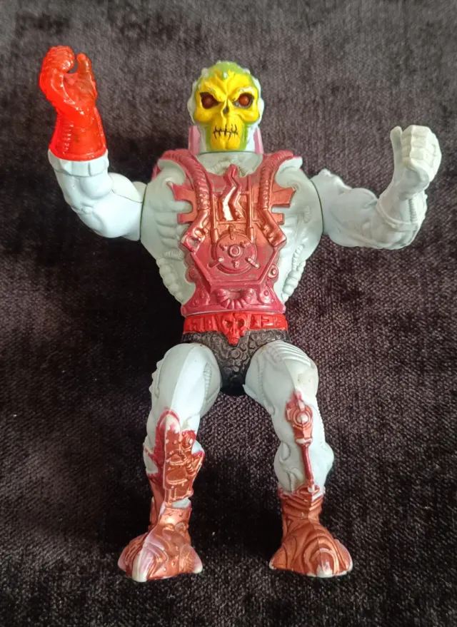 SKELETOR OJOS DE FUEGO M.O.T.U. - M.I. 1987 ITALY