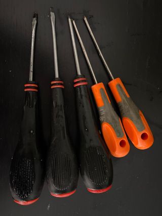 Lote 5 destornilladores Irazola