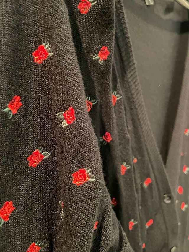 Cárdigan negra bordada rosas Blanco Talla L