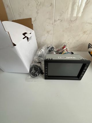 Pantalla de coche nueva