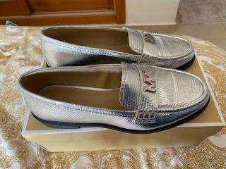 Mocasines Michael Kors Plateados Piel