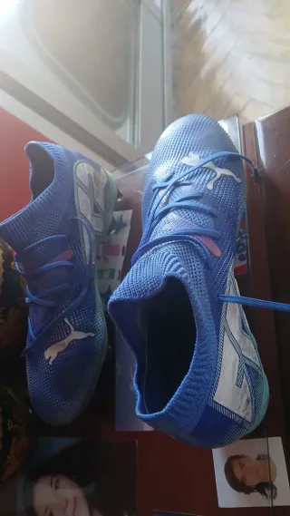 Zapatos de fútbol Puma Future 2 puestas