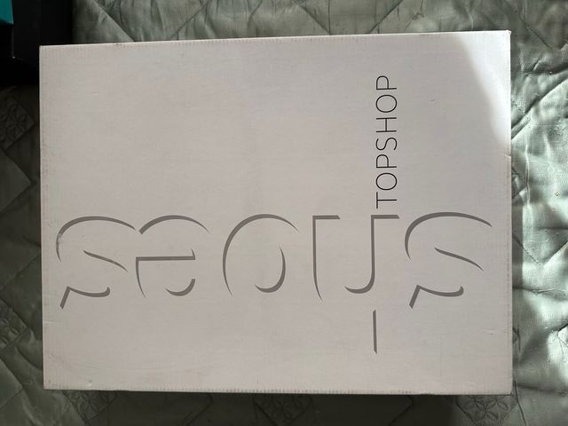 Botas Top Shop tacón negras lazo