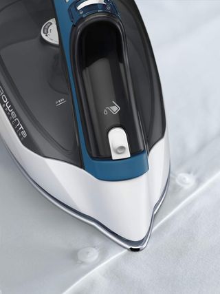 Plancha Vapor Rowenta 2200W 110g/min