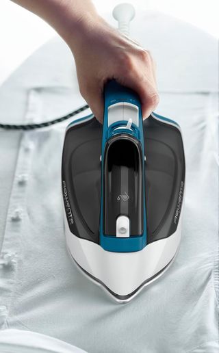 Plancha Vapor Rowenta 2200W 110g/min