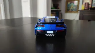 Coche Chevrolet Corvette 1/24