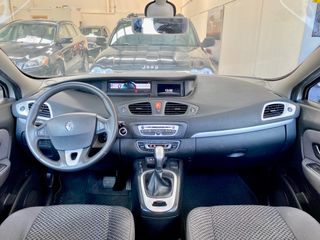 Renault Scenic 2011