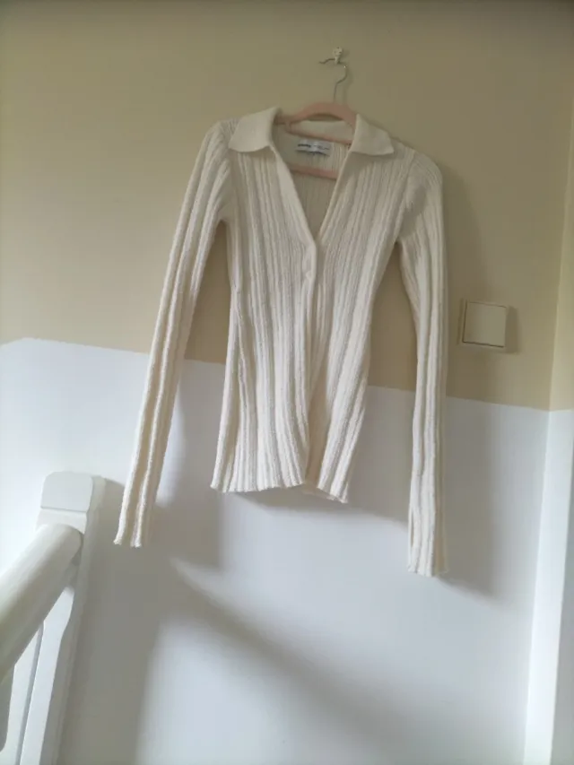 Conjunto Bershka pantalón y top blanco