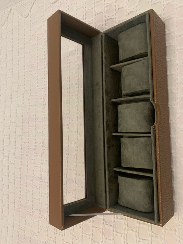 Relojero para 5 relojes