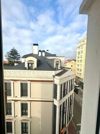 Piso en alquiler en Puerto Chico en Santander