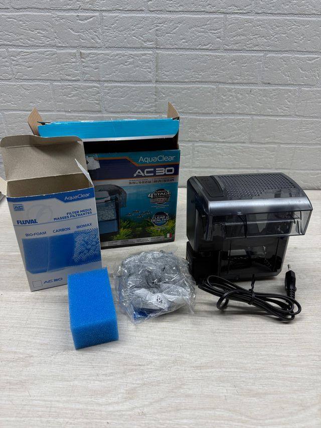 Fluval Filtro de Mochila para Acuario AquaClear AC30, 569 lph