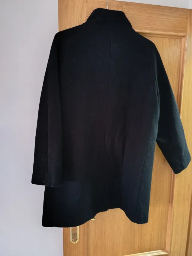 Abrigo Negro Talla XL