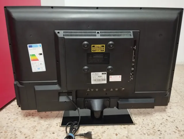 Televisión Blaupunkt Negra