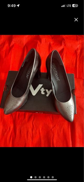 Zapatos de tacón Pitillos plateados talla 39